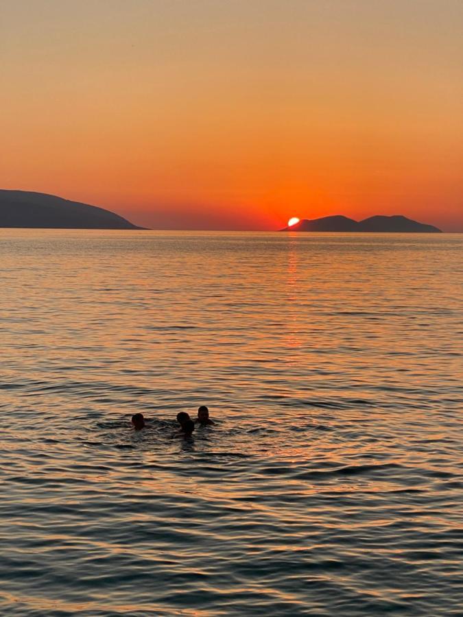 Paradise Beach Hotel Avlonya Dış mekan fotoğraf